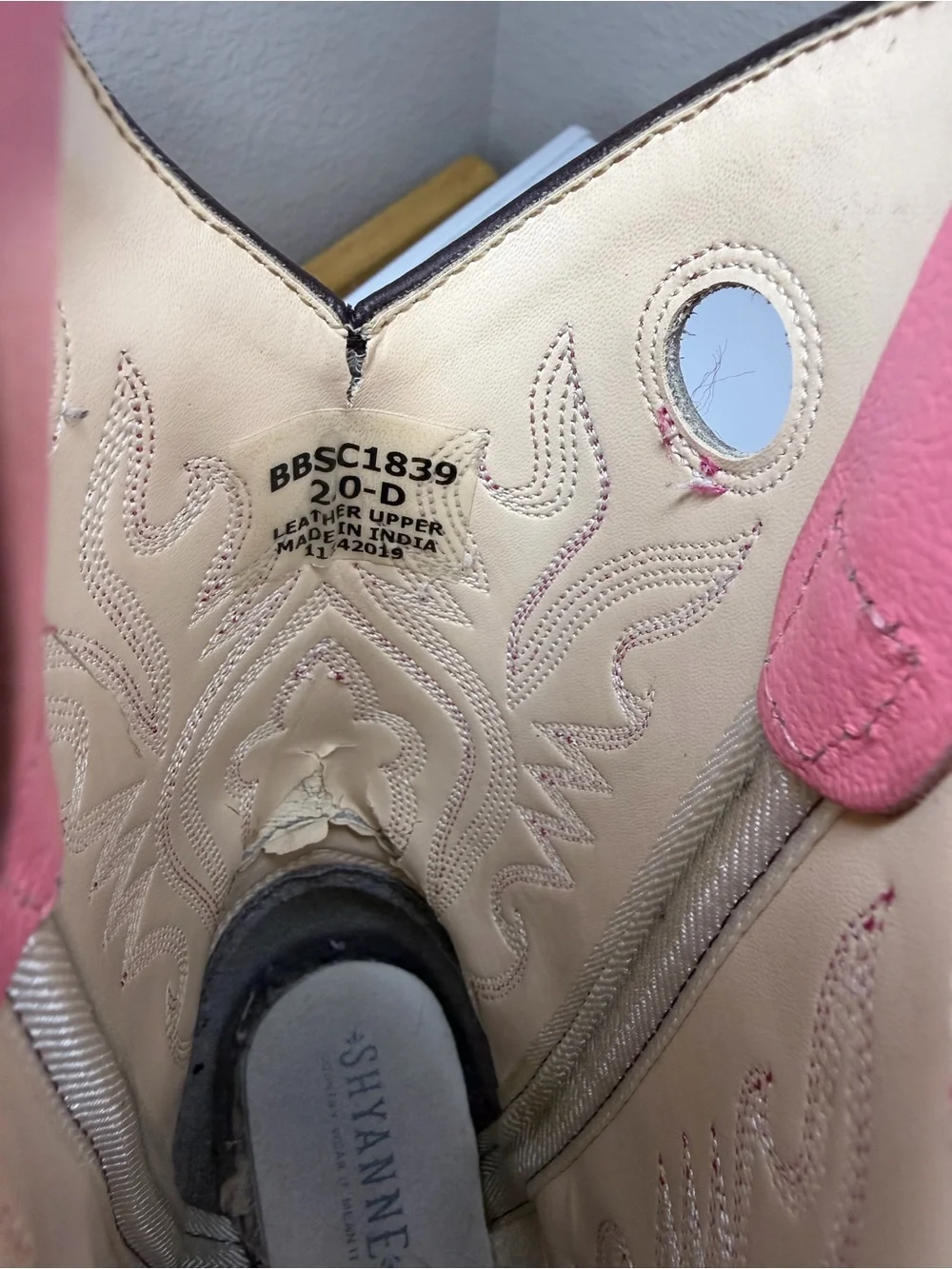 Shyanne Girls Western Cowboy Boots Pink Brown Square Toe Leather Size 2D